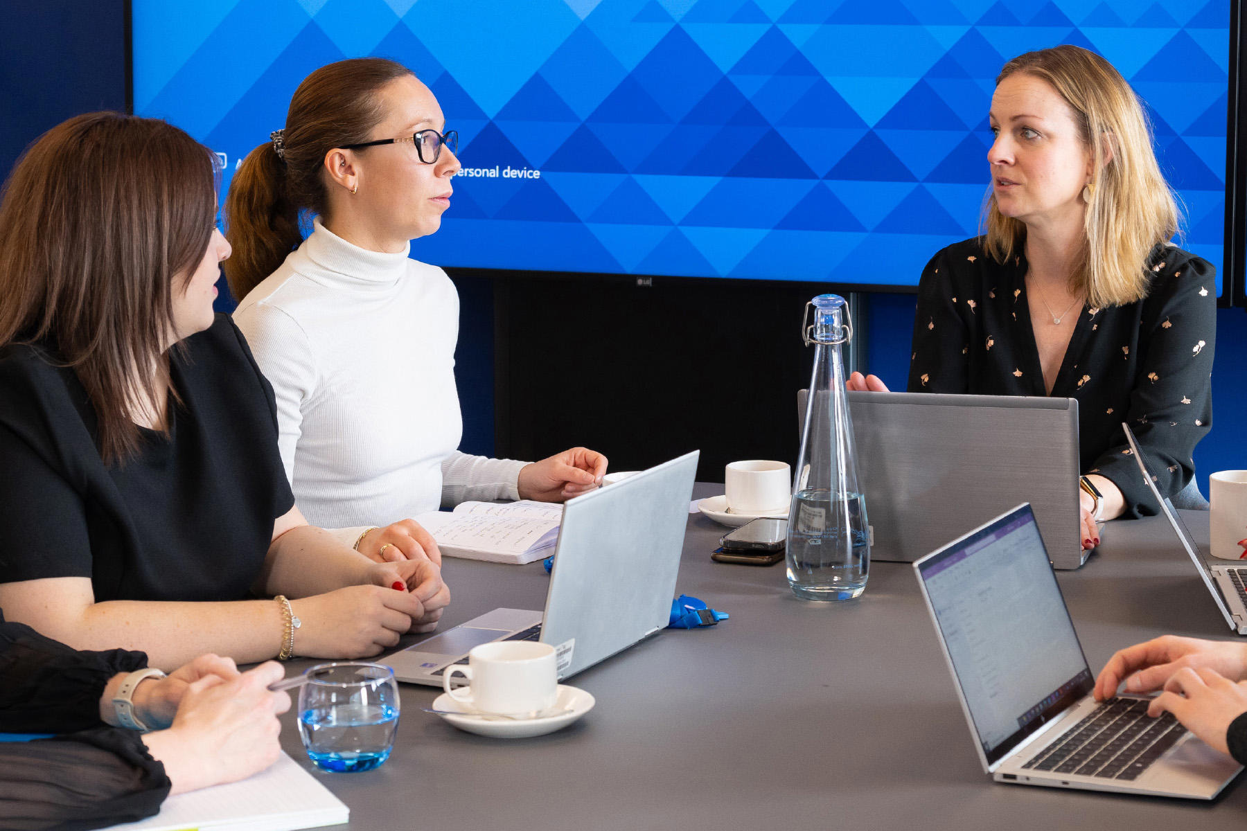 CGI Meeting Room Photos 5